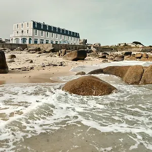 De La & Hotel